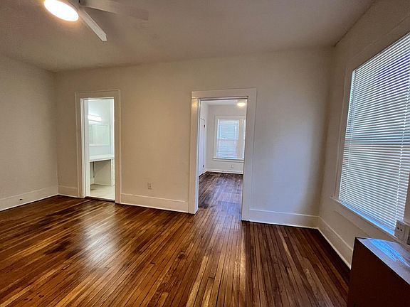 3rd image of 5211 Worth St #4