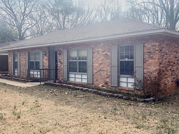 3rd image of 4243 Ann Arbor Ln
