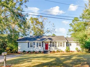 4800 Auburn Dr N, Mobile, AL 36618