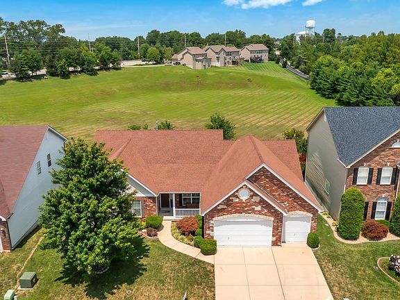 2nd image of 6543 Devonhurst Dr