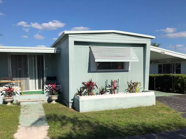 18A Douglas Dr, Tavares, FL 32778