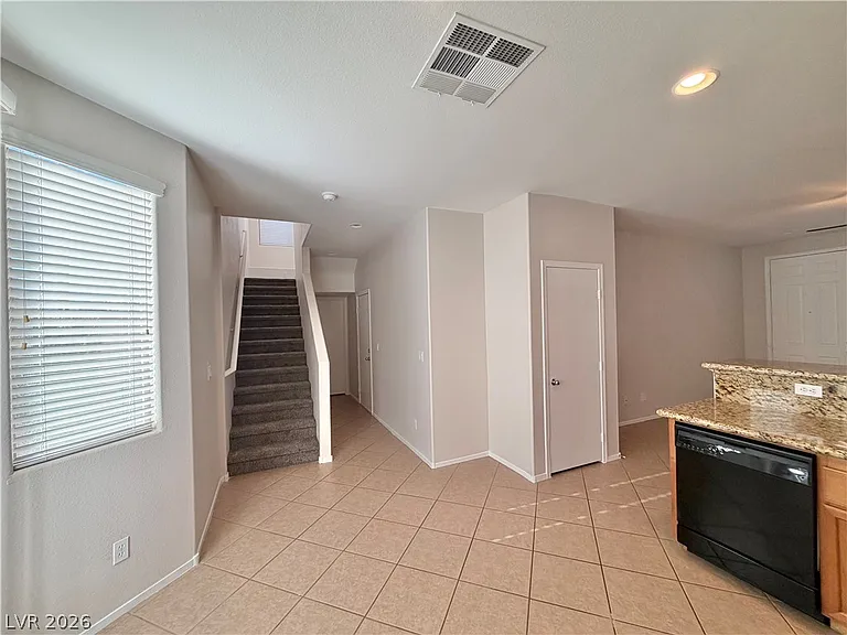 3505 Simmering Sun Ct — Photo 6