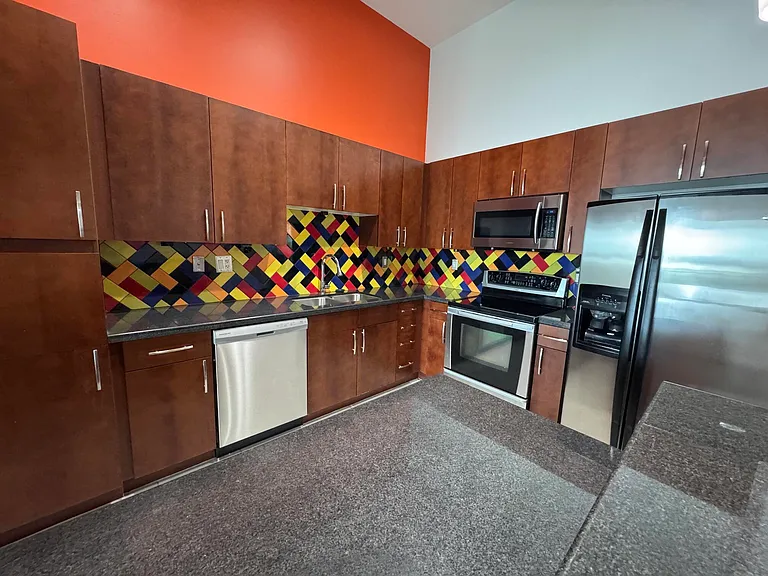 300 S Australian Ave #111 — Photo 9