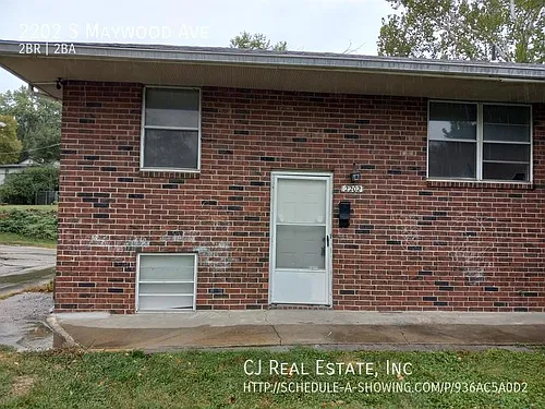 2202 S Maywood Ave Photo 1