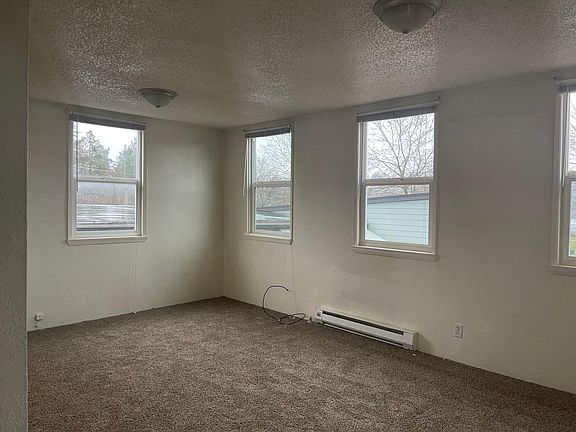 4th image of 1316 Park Ave #2