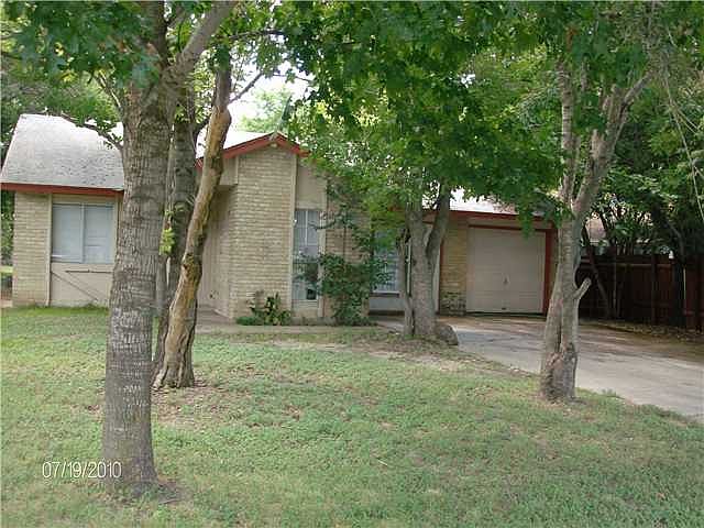 1st image of 6000 Emerald Forest Dr #B