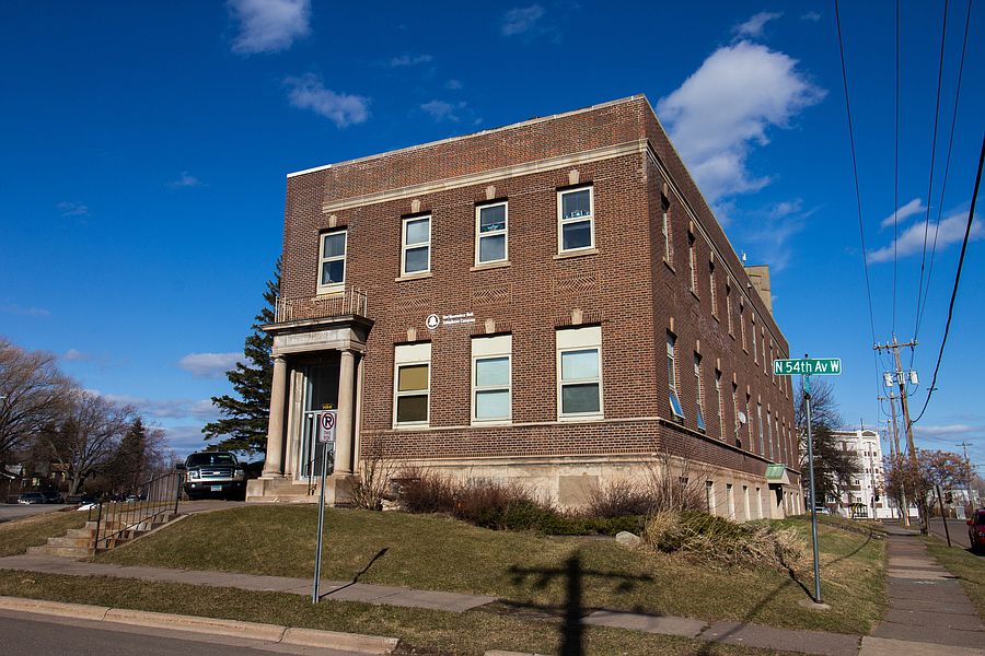 1st image of 702 N 54th Ave W APT 6