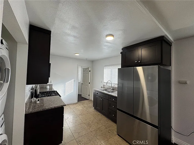 847 W Gage Ave — Photo 7