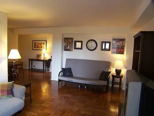 Sold by Skygroup Realty | media 9