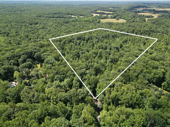 Blackwood Dr, Goldvein, VA 22720