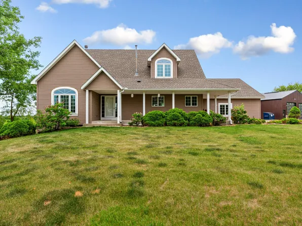 8785 E 275th St, Elko New Market, MN 55020