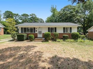 3328 Cricketeer Dr, Charlotte, NC 28216