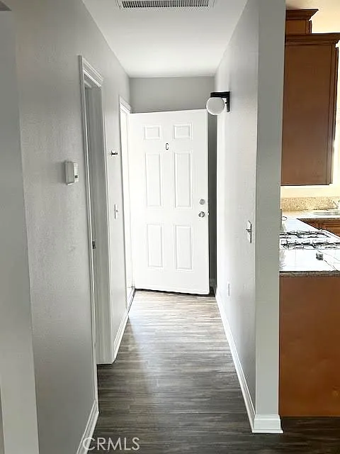 1 bed, 784 sqft, $1,495 — Photo 2