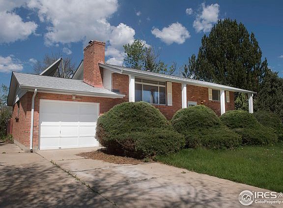 2nd image of 275 Iroquois Dr