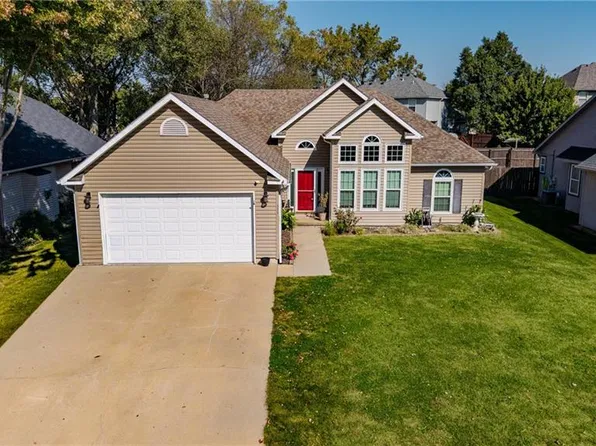 515 Wildwood Ct, Warrensburg, MO 64093