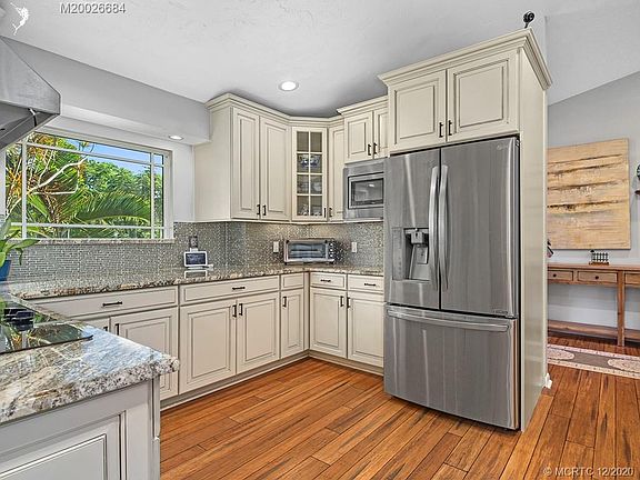 4th image of 5336 SW Leeward Ln