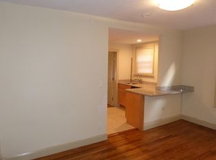 517 Orange St APT 5, New Haven, CT 06511