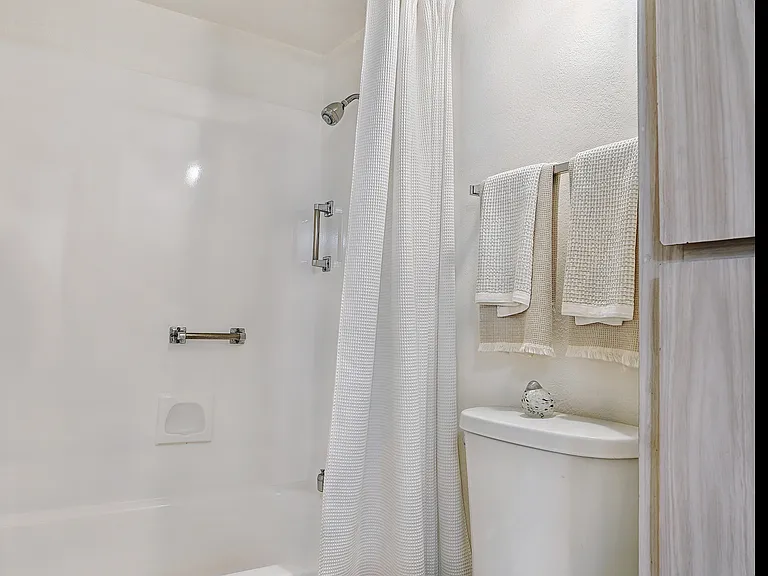 Bath 3