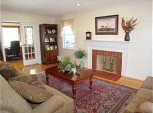 29 Kara Dr, North Andover, MA 01845
