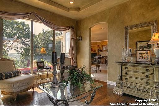 5th image of 19610 La Sierra Blvd