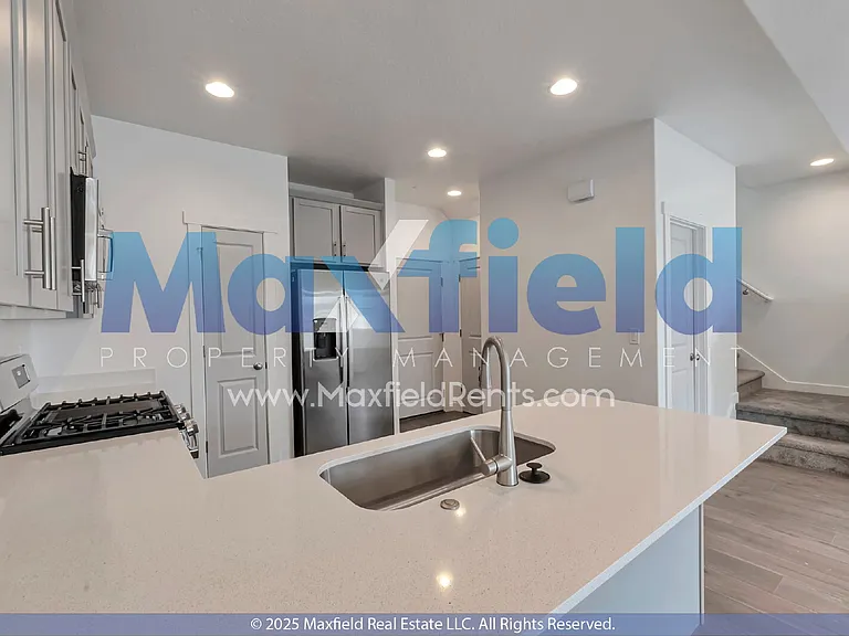 1836 W 3530 N — Photo 8