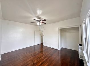 1600 Griffith Park Blvd APT 204, Los Angeles, CA 90026