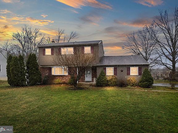 4th image of 416 Oak Park Rd