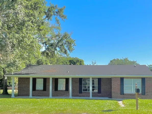 2311 Parsley Ave, Pascagoula, MS 39567