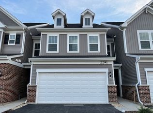 2314 Ryegrass Ln #63002, Bolingbrook, IL 60490