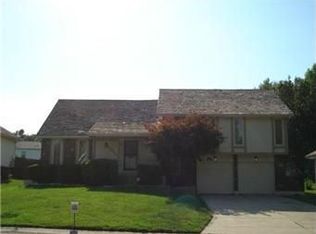13206 Corrington Ave, Grandview, MO 64030