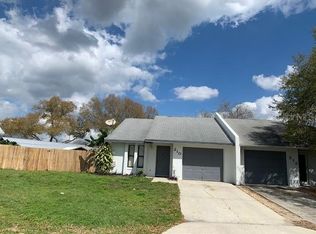 210 Granite Dr, Lakeland, FL 33809