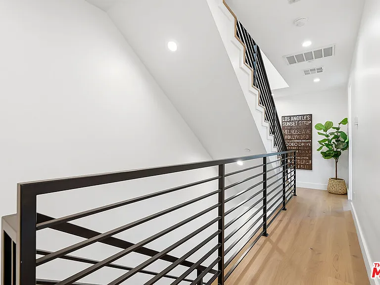 4095 Sawtelle Blvd #C — Photo 19