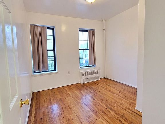 4th image of 668 4th Ave #C