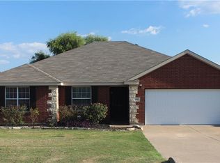 3017 Stroll Dr, Granbury, TX 76049
