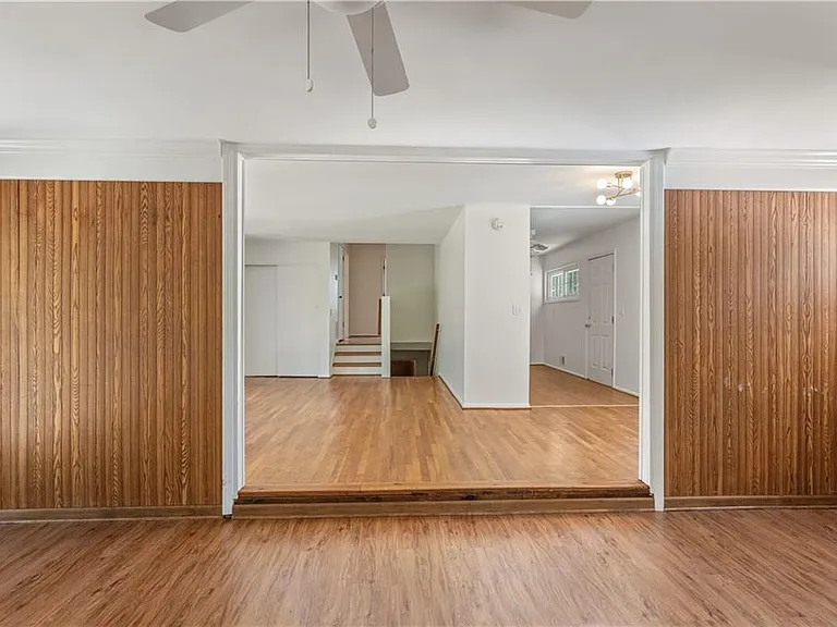 2866 Highland Dr SE — Photo 12