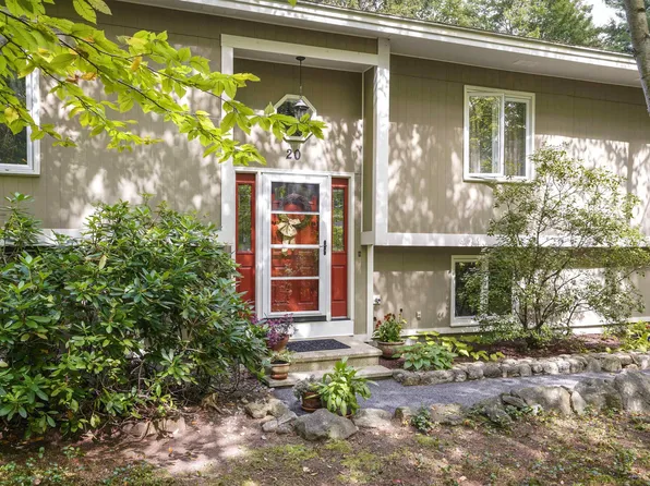 20 Greatstone Drive, Merrimack, NH 03054