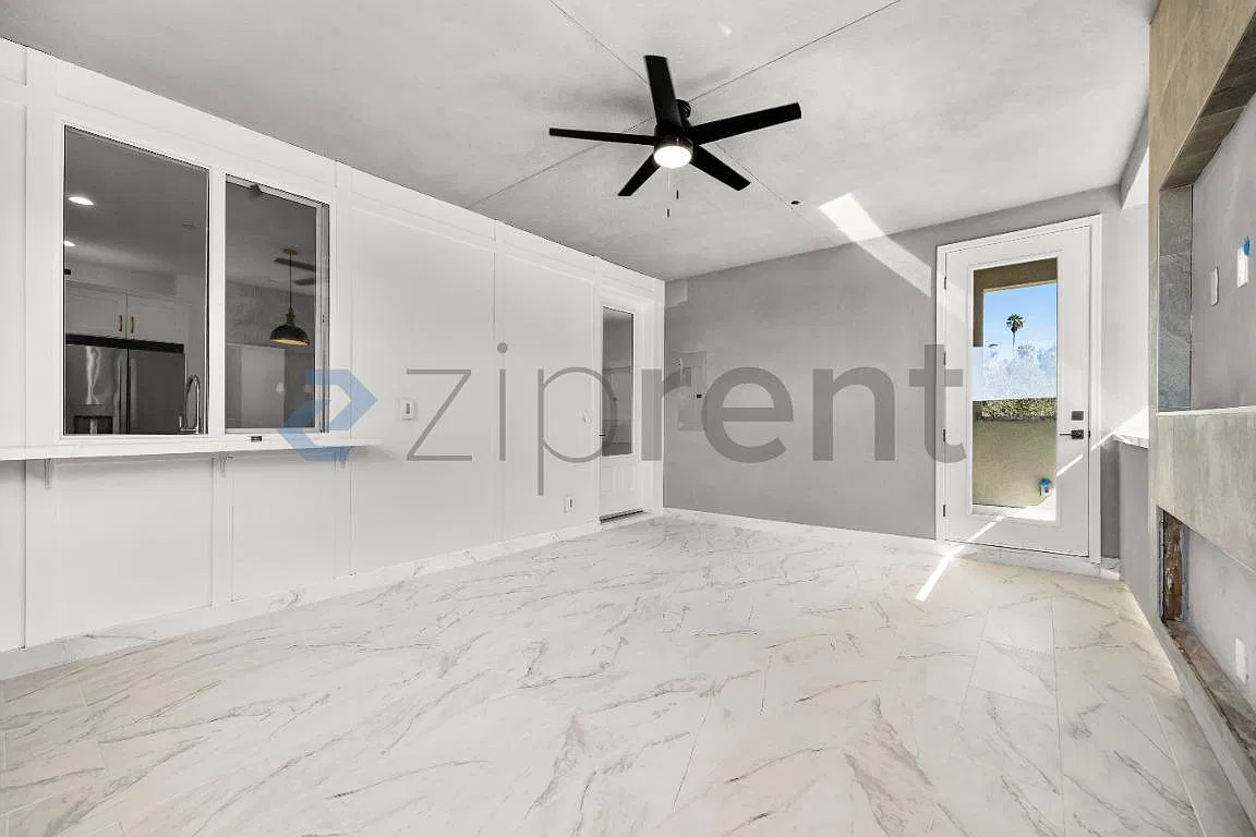1 bed, 1.5 bath, $2,700 — Photo 3