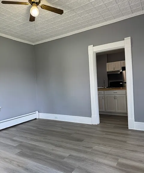 33 Suffield St #35 — Photo 6