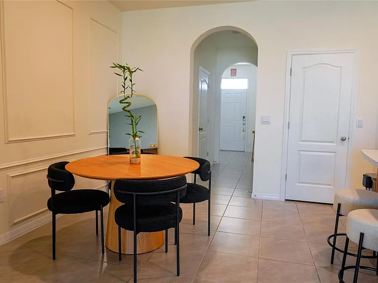 2238 Tay Wes Dr — Photo 9