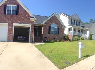 1534 Stonewood Dr, Fayetteville, NC 28306