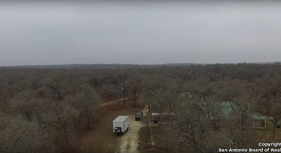 4th image of 124 Deep Woods Dr