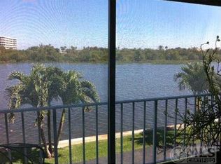 2165 Ibis Isle Rd APT 8, Palm Beach, FL 33480