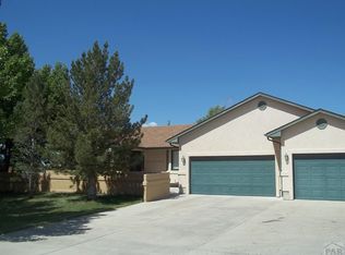 1037 S Avenida Del Oro E, Pueblo West, CO 81007