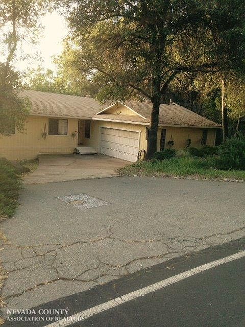 1st image of 17944 Foxtail Dr