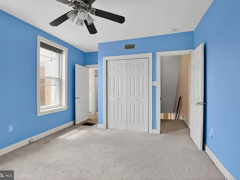 219 Hermitage St — Photo 16