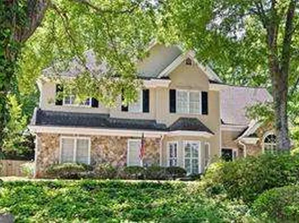 40 Overbrook Ct, Newnan, GA 30263