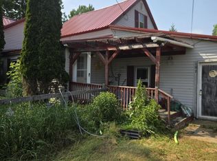 192 Old Bangor Rd, Newport, ME 04953