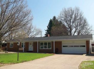 108 Greenway Dr, Goshen, IN 46526