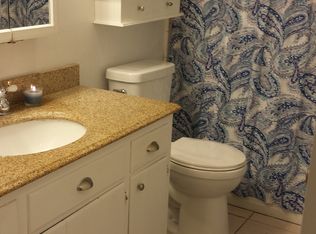 837 Tiger Tail Rd, Vista, CA 92084