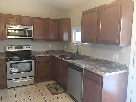 5th image of 4080 Woodchase Dr